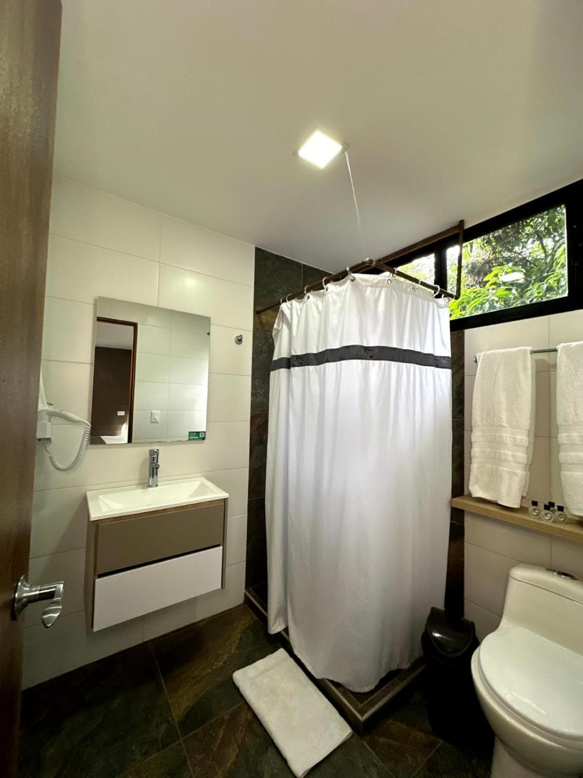 Hotel Zona Verde Medellín Esterno foto